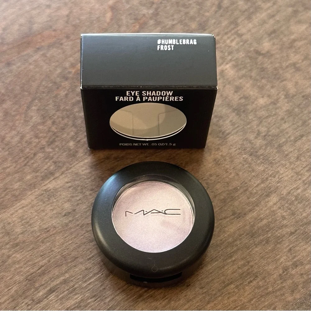 MAC #Humblebrag Lilac Frost Eye Shadow Icy Violet Purple Humblebrag